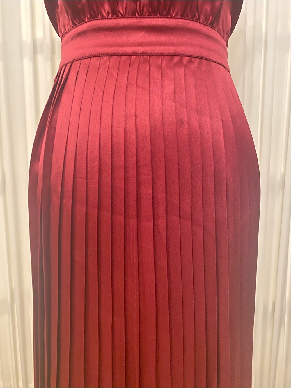 Vintage Eileen West 100% Silk Burgundy Wine Pleated Midi Dress Backless Sz S - Picture 2 of 9
